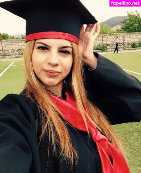 Roberta Ptru OnlyFans Thumbnail #eIID7Trhih