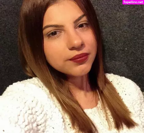 Roberta Ptru OnlyFans Thumbnail #jqiDayYJvz