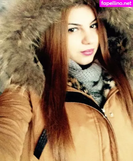 Roberta Ptru OnlyFans Thumbnail #u2kT3gQ0YQ