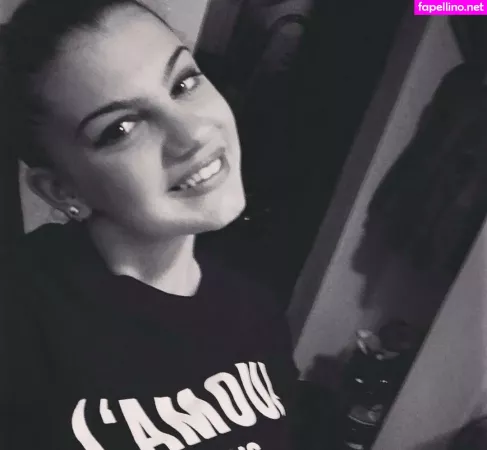 Roberta Ptru OnlyFans Thumbnail #wezqxbqGhR