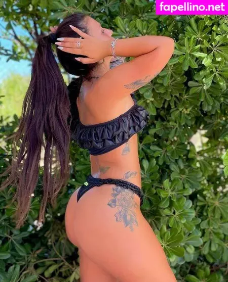 Roberta Stelluccio OnlyFans Thumbnail #OBiw1VBxBX