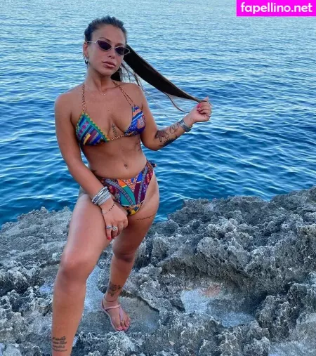 Roberta Stelluccio OnlyFans Thumbnail #bTm9N3oWoV