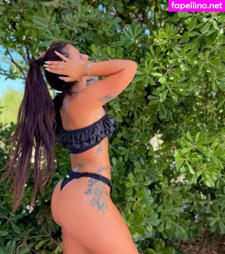 Roberta Stelluccio OnlyFans Thumbnail #wjbtMwMgFx