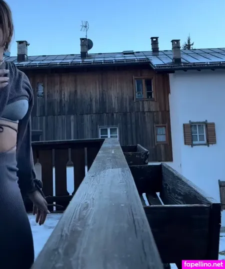 Roberta Vanzela OnlyFans Thumbnail #pbILDHLLWv