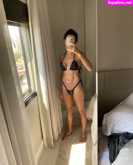 Robertacortes OnlyFans Thumbnail #WIMBhnt3ZA