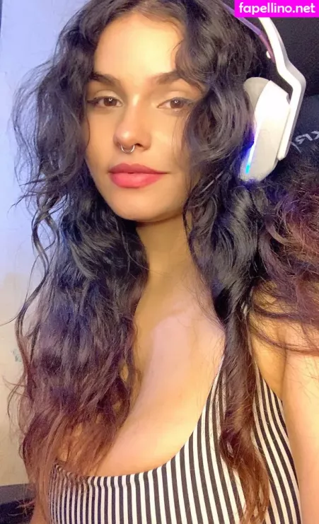 Robertinha OnlyFans Thumbnail #42cHinChFz