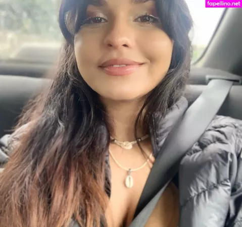 Robertinha OnlyFans Thumbnail #Kqbir5HLwD