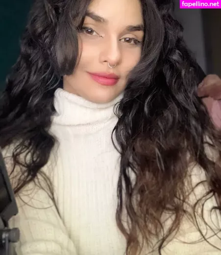 Robertinha OnlyFans Thumbnail #R7FschXA0Q