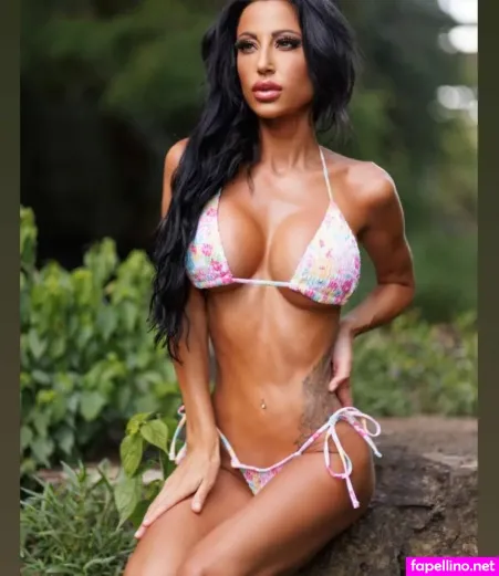 Robin Banks OnlyFans Thumbnail #1lifoWw2Hr