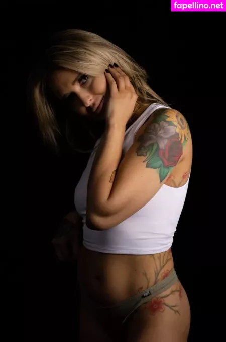 Robin Love OnlyFans Thumbnail #xDZ0Hty5KT
