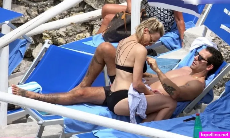 Robin Wright OnlyFans Thumbnail #ypijIKOHS9