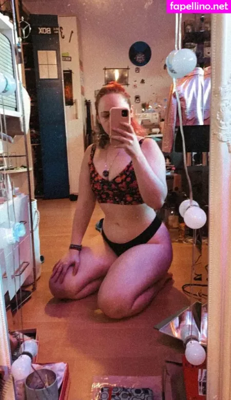 Robinginger OnlyFans Thumbnail #K7oocvNgNE