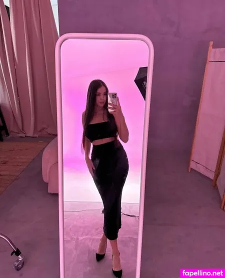 Robinsonkyraa OnlyFans Thumbnail #APg5KUMqB5