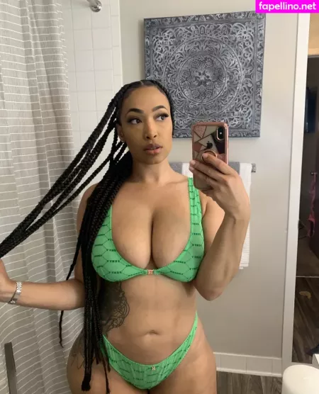 Robyn Banks OnlyFans Thumbnail #0ypsJ9yhsD