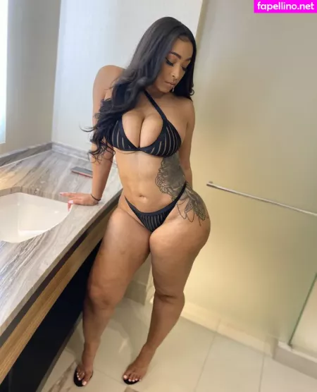 Robyn Banks OnlyFans Thumbnail #L1Yi87ptdV
