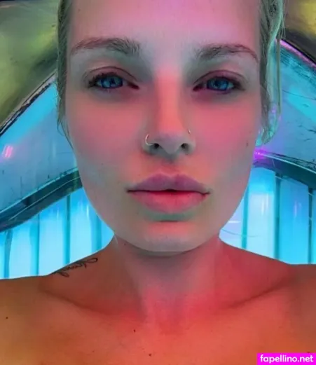 Robyn Quinn OnlyFans Thumbnail #3hSaI5VYMc