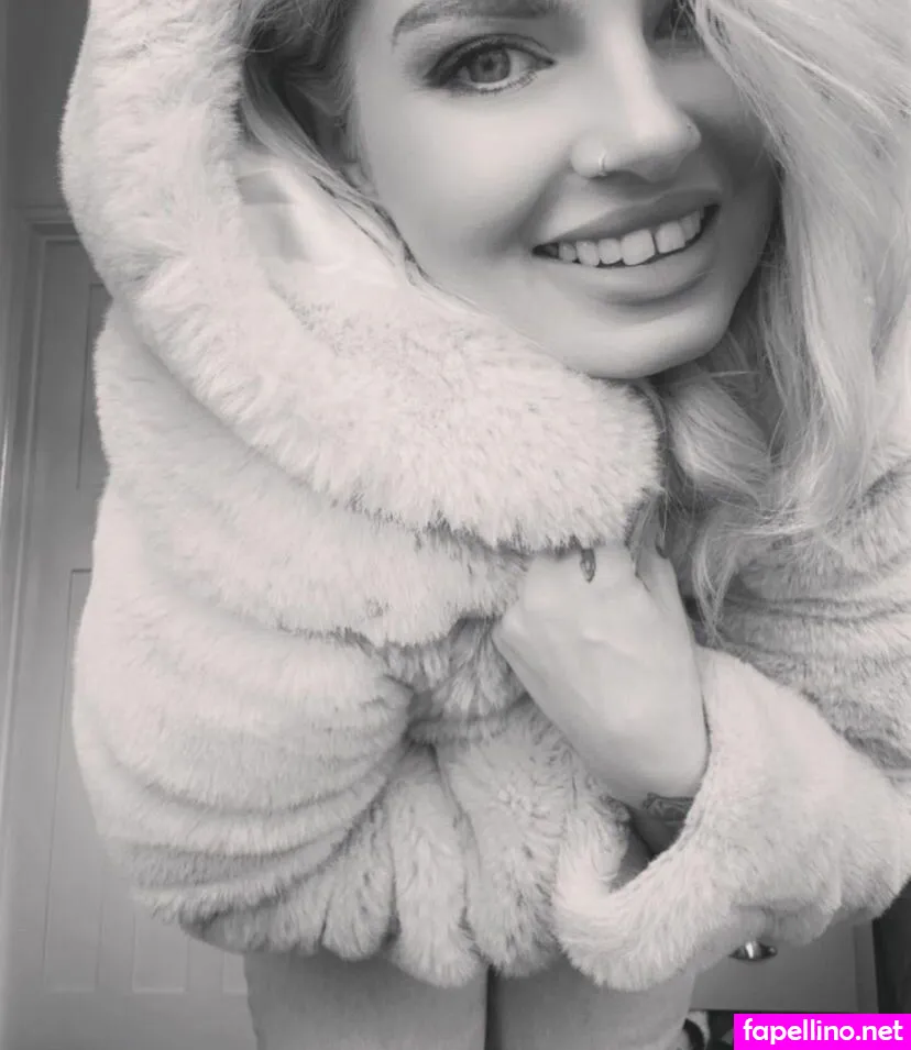 https:, quinnrobyn222, robynquinn Nude Leaked OnlyFans Photo #FMjhkNVJb4