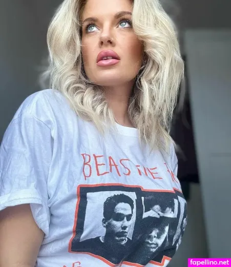 Robyn Quinn Main Profile Photo