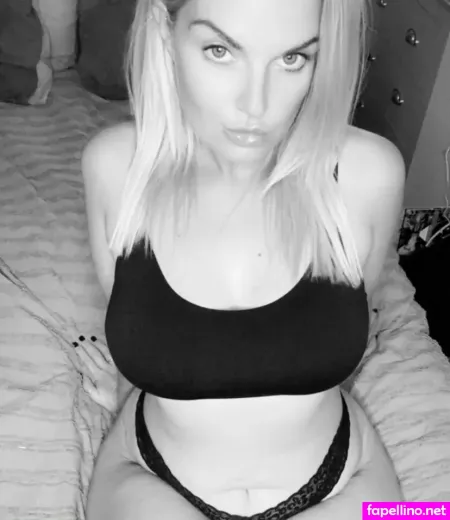Robyn Quinn OnlyFans Thumbnail #osF0qo7Sq5