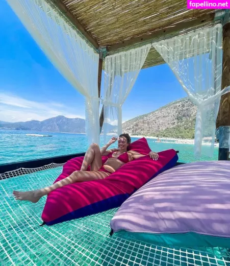 Robyn Richford OnlyFans Thumbnail #1cZ2ZHzoOe