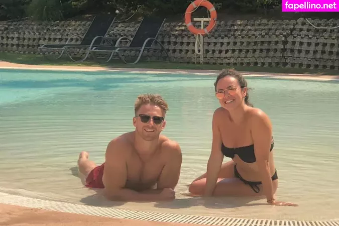 Robyn Richford OnlyFans Thumbnail #QYRqkovEg6