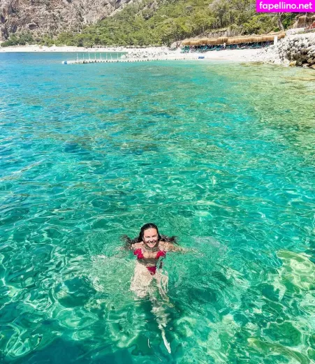 Robyn Richford OnlyFans Thumbnail #cUY03dm2qe