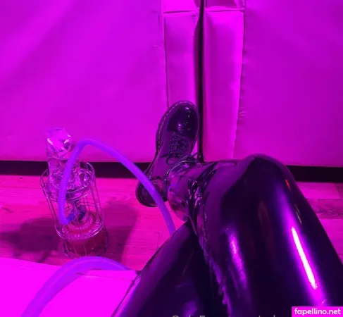 Robyn Wood OnlyFans Thumbnail #6nAwbOpCUd