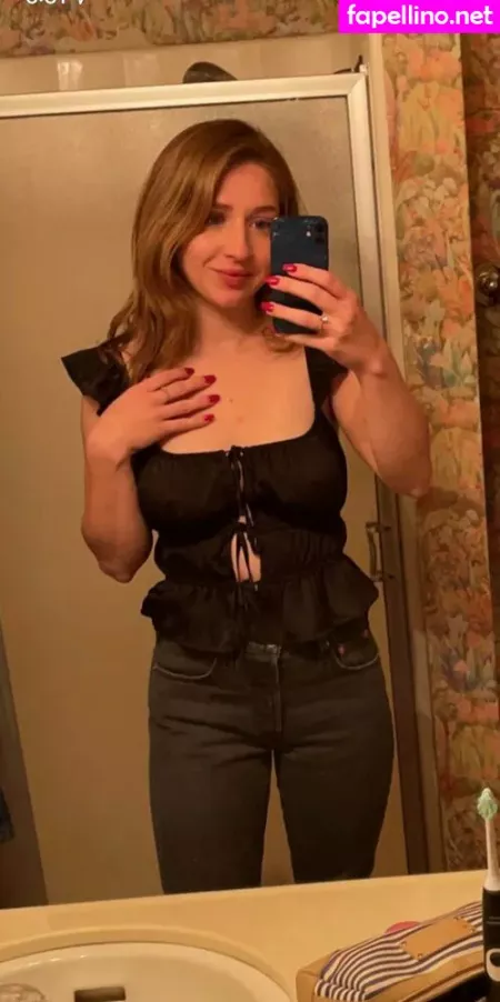 Robynator23 OnlyFans Thumbnail #cPFidNtFdW