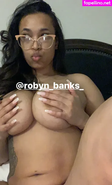 Robynbanks OnlyFans Thumbnail #lY7LtTZHml