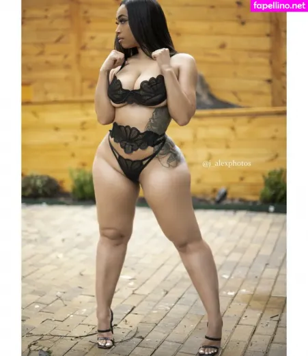 Robynbanks OnlyFans Thumbnail #xJmTUEYfmc