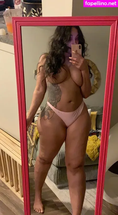 Robynbanks OnlyFans Thumbnail #xZaINQ83xf