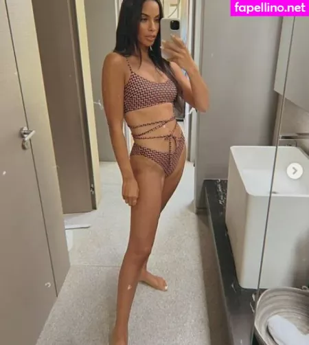 Rochelle Humes OnlyFans Thumbnail #qYWZbAedQf