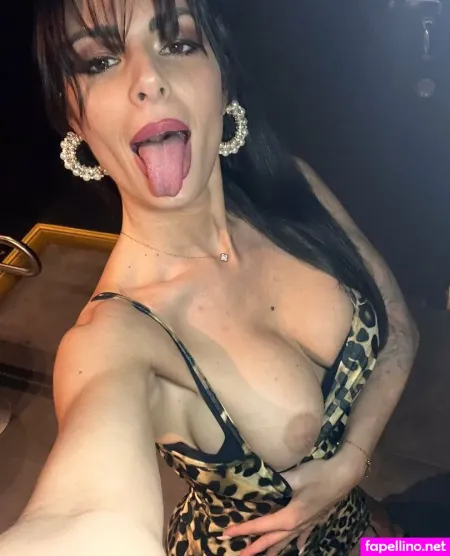 Rochuxx OnlyFans Thumbnail #eh11xZ9P1o