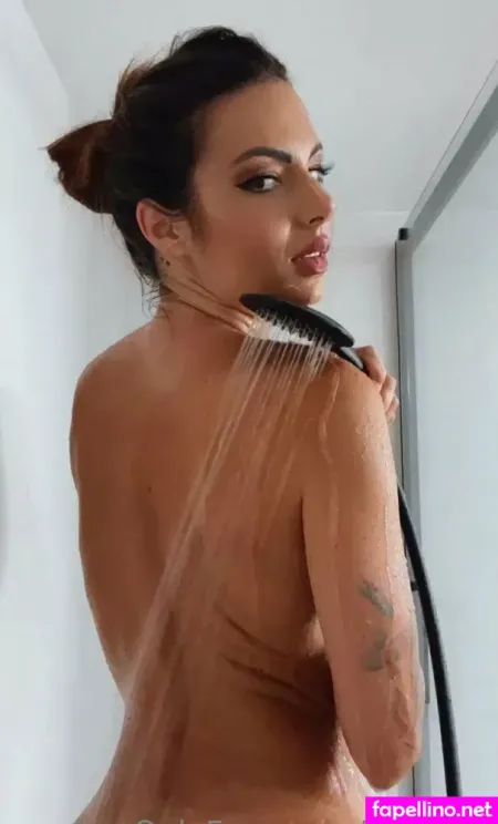 Rochuxx OnlyFans Thumbnail #xPu4TkAKru