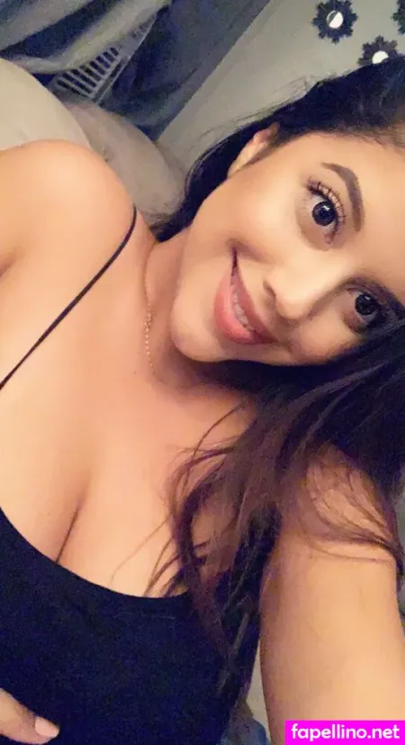 Rocio Aponte OnlyFans Thumbnail #sDHVx0PTMo