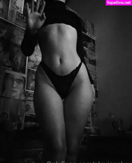 Rocioqueen OnlyFans Thumbnail #HhyRIx2y68