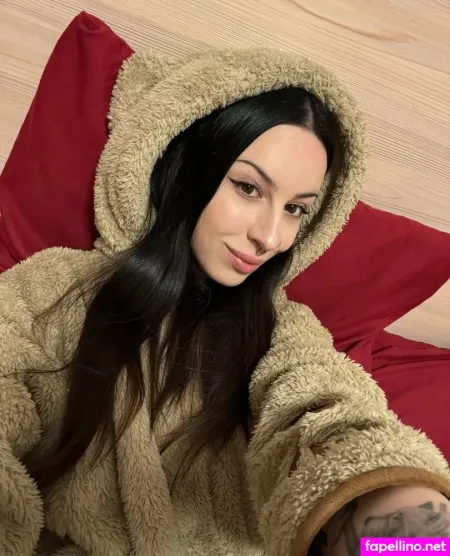 Rock N Roll Angel OnlyFans Thumbnail #4Q2igEGydF