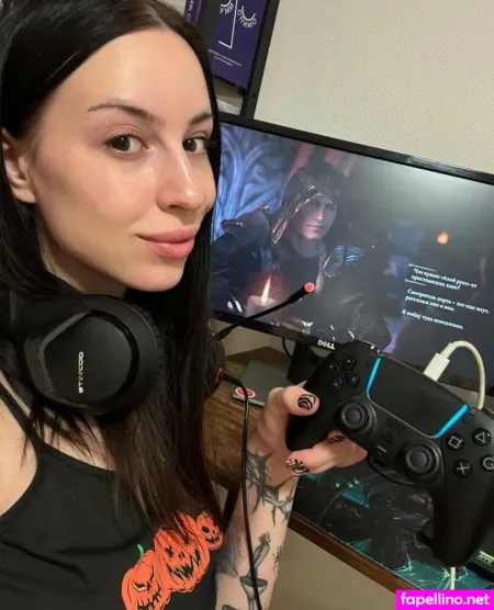 Rock N Roll Angel OnlyFans Thumbnail #SnR9iFH4OO