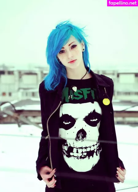 Rocken Rollia OnlyFans Thumbnail #9Vtd8N2HF4