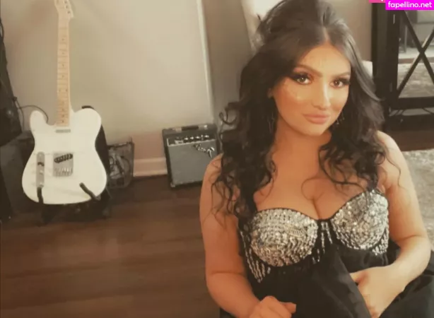 Rockinrach OnlyFans Thumbnail #vST1W15mWO