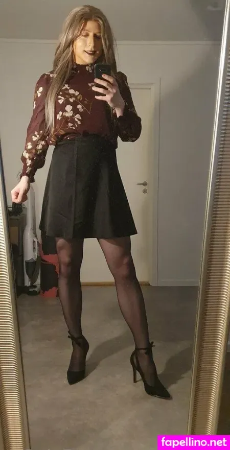 Rockxsy1 OnlyFans Thumbnail #LgrHiVgdsV