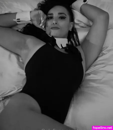 Rogu3 Qw33n OnlyFans Thumbnail #lHSmjfFVAx