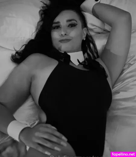 Rogu3 Qw33n OnlyFans Thumbnail #vXZyKIUZco