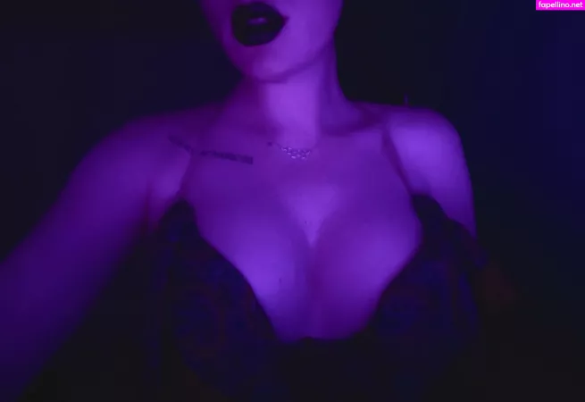 Rogue Robinson OnlyFans Thumbnail #8LUH5SsgZa