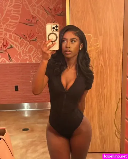 Rohilu 4 OnlyFans Thumbnail #YdIL6uac7V