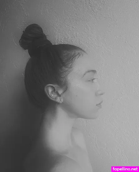 Roisonheart OnlyFans Thumbnail #53Xbt0bl9v