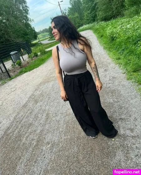 Rojin Birzoi OnlyFans Thumbnail #EsJOILymTq