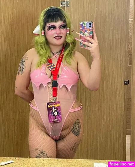 Rollerdamefree OnlyFans Thumbnail #9b1CvWcBGn