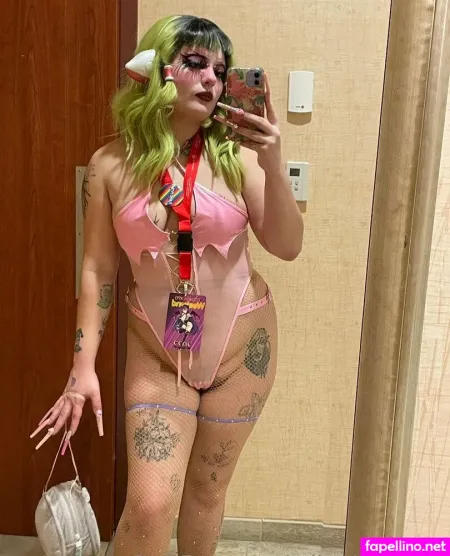 Rollerdamefree OnlyFans Thumbnail #cV3cBnkHri