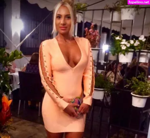Romanian Girl OnlyFans Thumbnail #GbQdT8mrAS